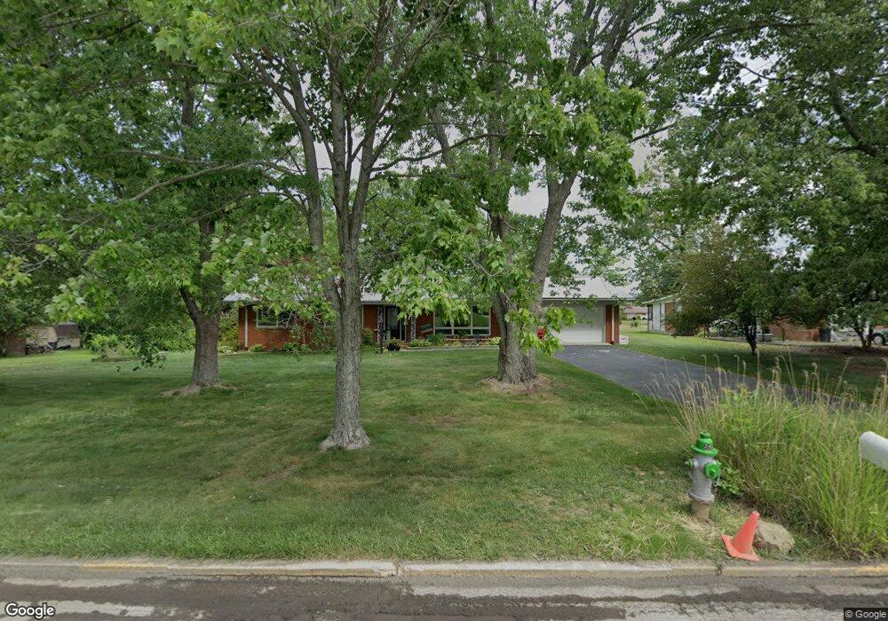 305 Pine St, Berea, KY 40403 - photo 1