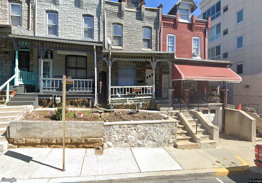 131 Pear St, Reading, PA 19601 - photo 1