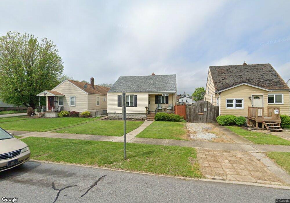 4246 Towle Ave, Hammond, IN 46327 - photo 1