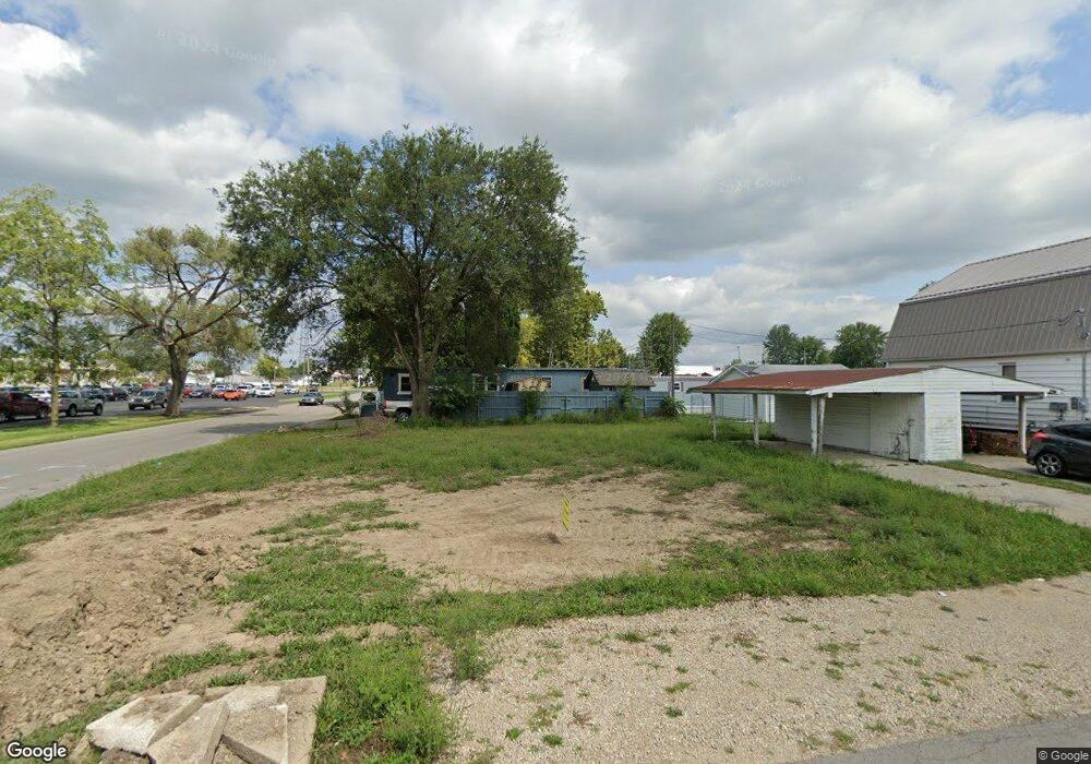 405 Maple St, Berne, IN 46711 - photo 1