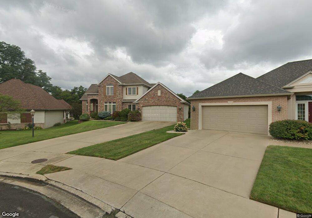 4537 W Jewelwood Ct, Peoria, IL 61615 - photo 1