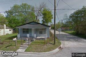 1402 New Castle St, Savannah, GA 31415