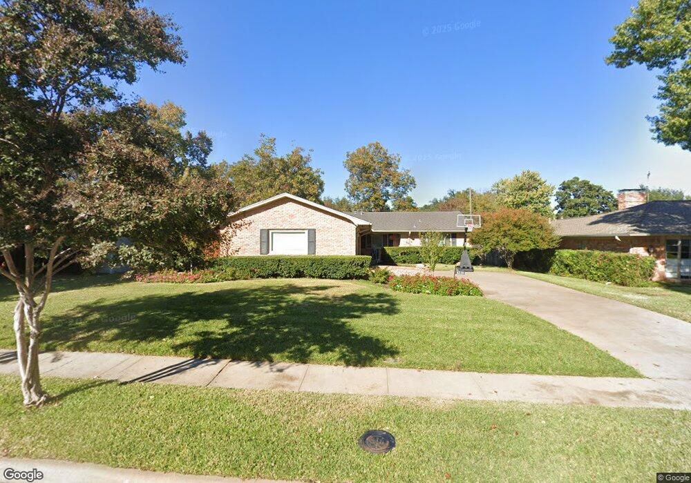 6239 Town Hill Ln, Dallas, TX 75214 - photo 1