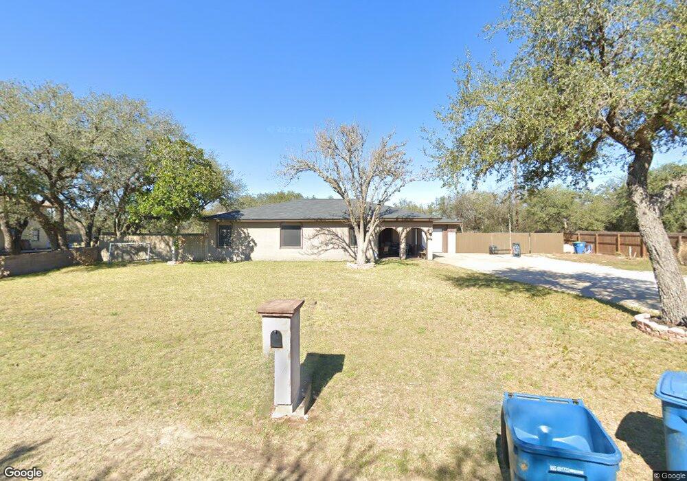 4018 Louise Dr, Beeville, TX 78102 - photo 1