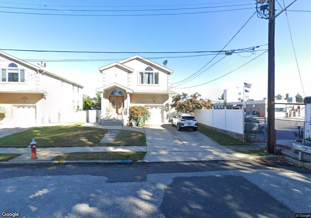 858 Gabriel Ave, Franklin Square, NY 11010 - photo 1