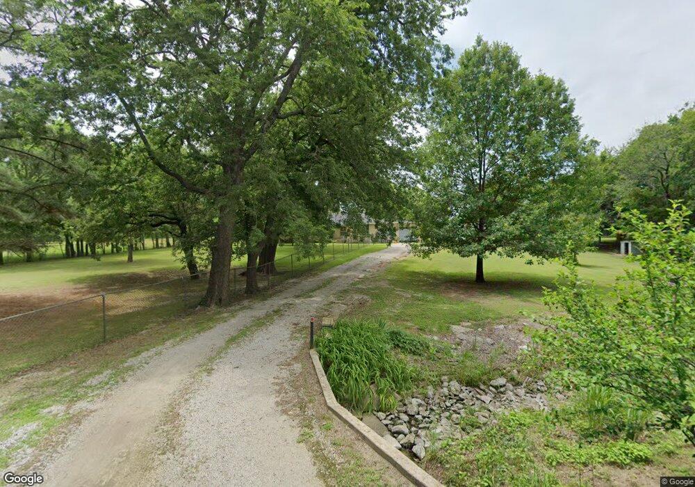 1315 Sunset Dr SW, Ardmore, OK 73401 - photo 1