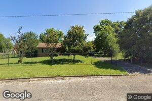 4207 Robeson Dr, Tuskegee, AL 36083