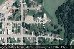 206 Oak St, Fort Atkinson, IA 52144