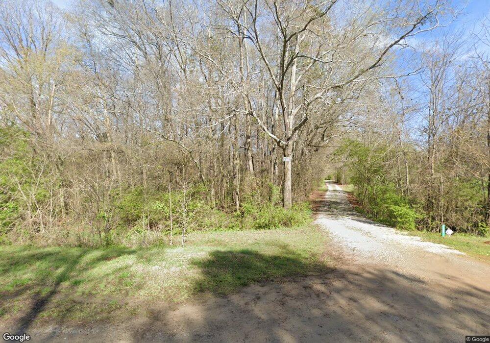 828 Goolsby Rd, Carnesville, GA 30521 - photo 1