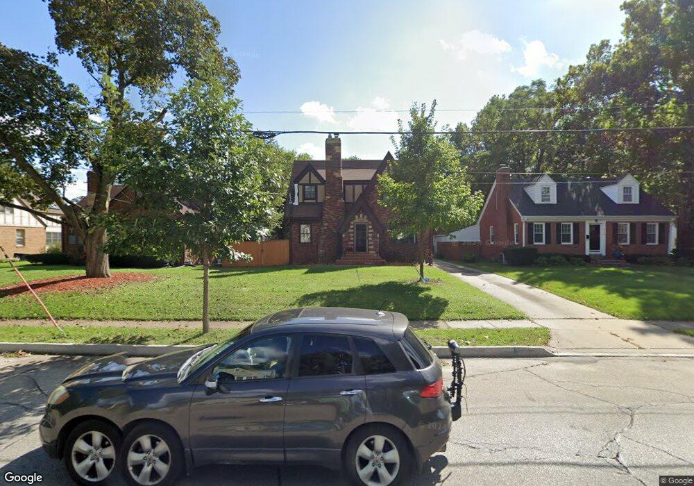 4334 Franklin Ave, Des Moines, IA 50310 - photo 1