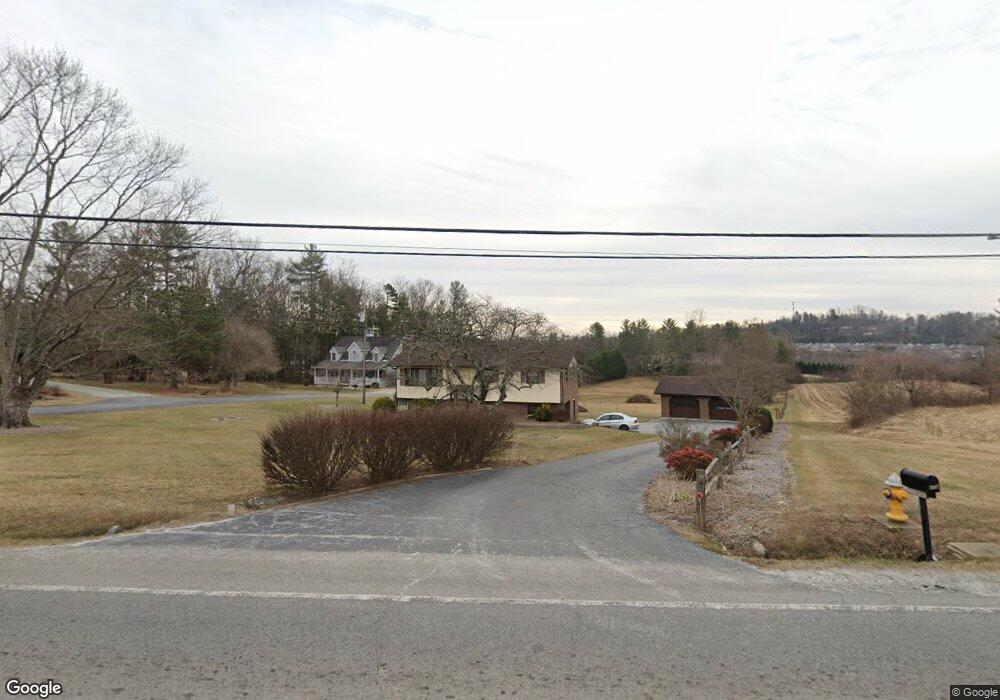 2882 Chimney Rock Rd, Hendersonville, NC 28792 - photo 1