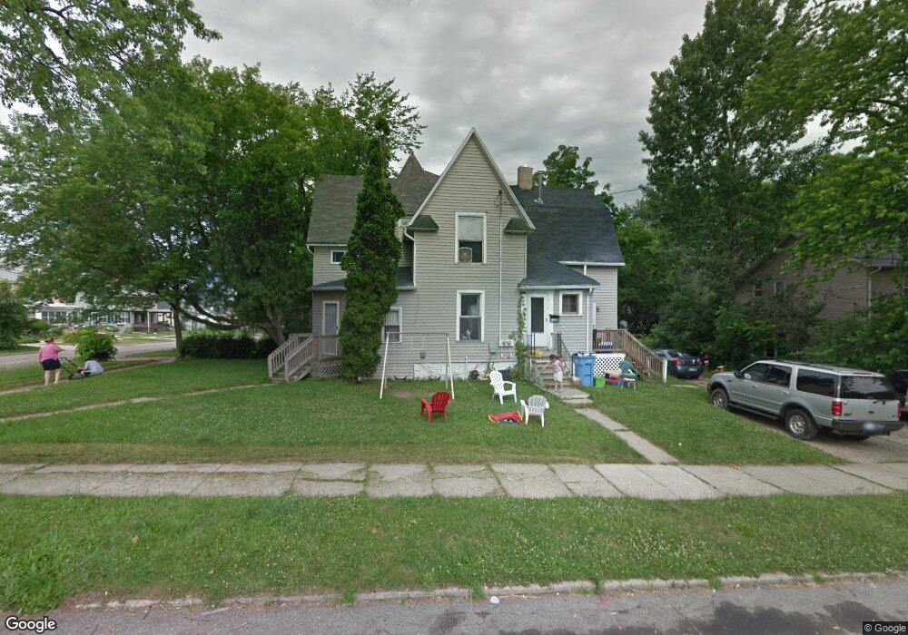 1300 W Ottawa St, Lansing, MI 48915 - photo 1