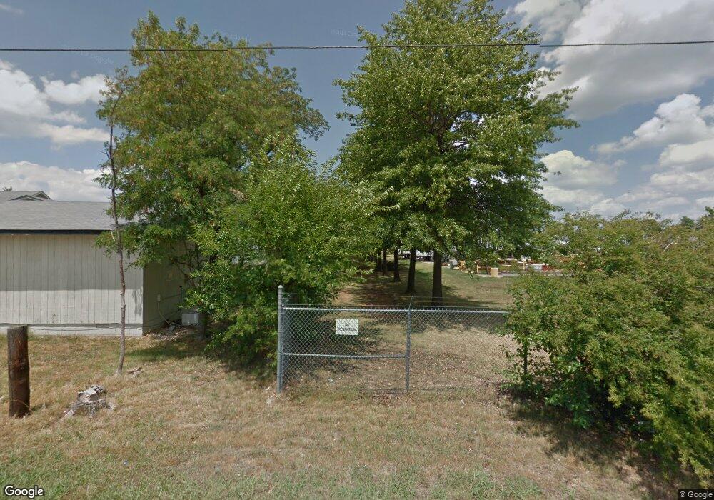 705 W Lilac St, Rogers, AR 72756 - photo 1