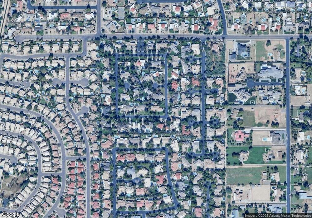 8243 S Pecan Grove Cir, Tempe, AZ 85284 - photo 1