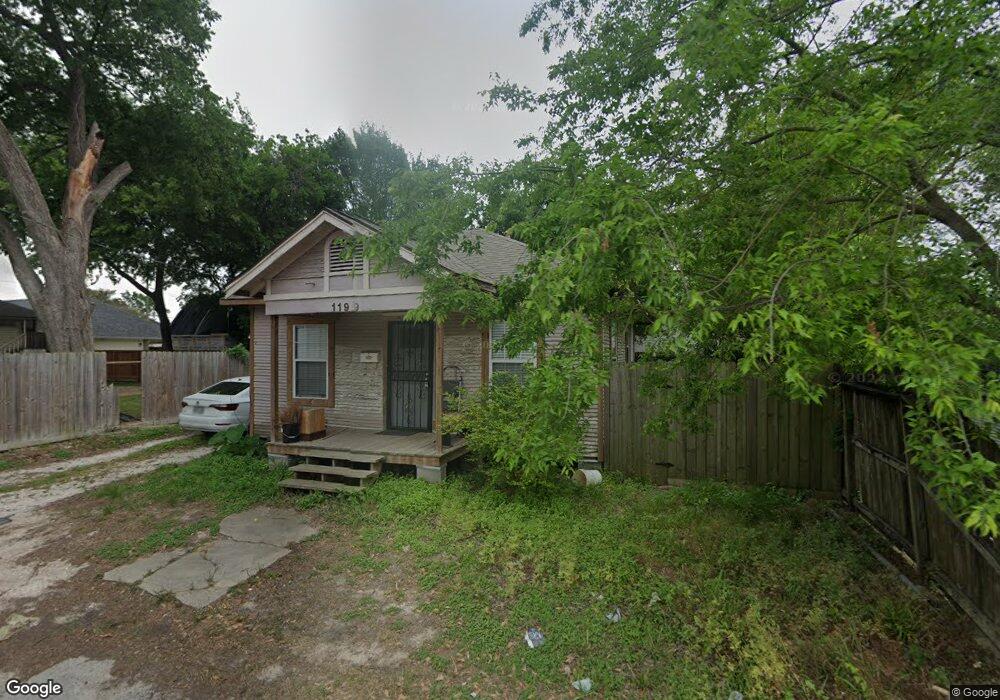 119 Eichwurzel Ln, Houston, TX 77009 - photo 1