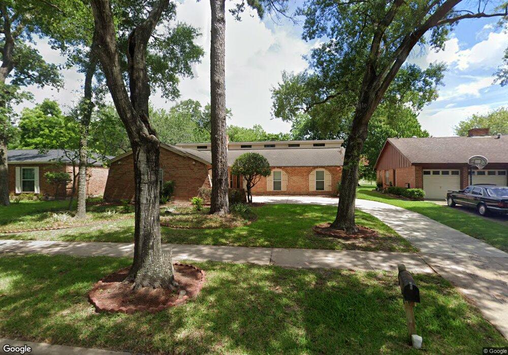 5906 Par Four Dr, Houston, TX 77088 - photo 1