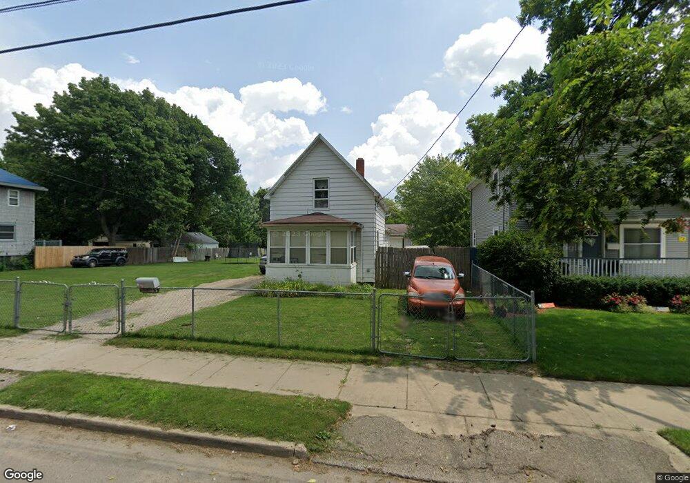 1605 Lyons Ave, Lansing, MI 48910 - photo 1