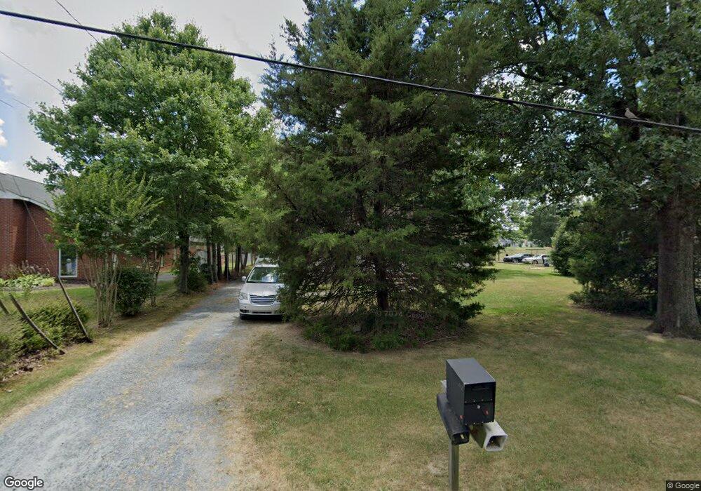 212 Foster St, Asheboro, NC 27205 - photo 1