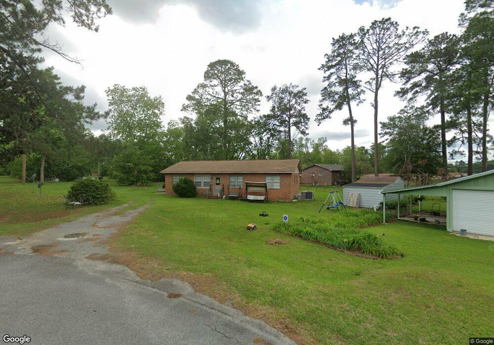 132 Snowden Loop, Fitzgerald, GA 31750 - photo 1