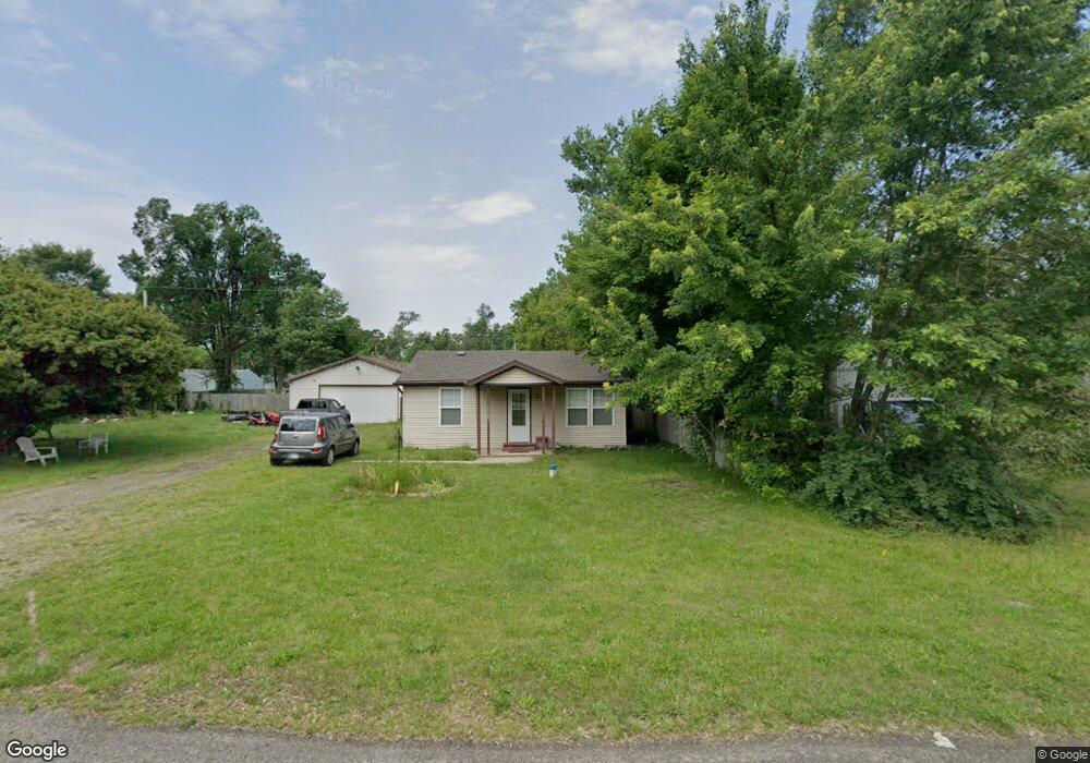 52705 Ida St, South Bend, IN 46637 - photo 1
