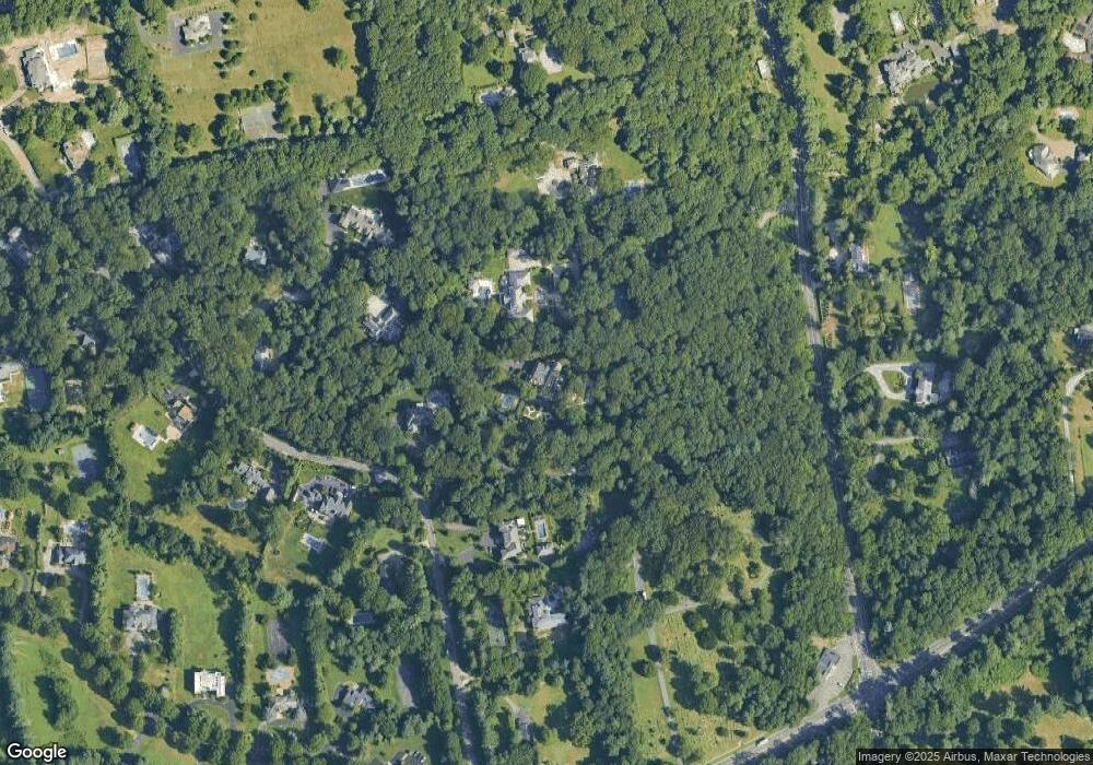 27 Wolver Hollow Rd, Glen Head, NY 11545 - photo 1