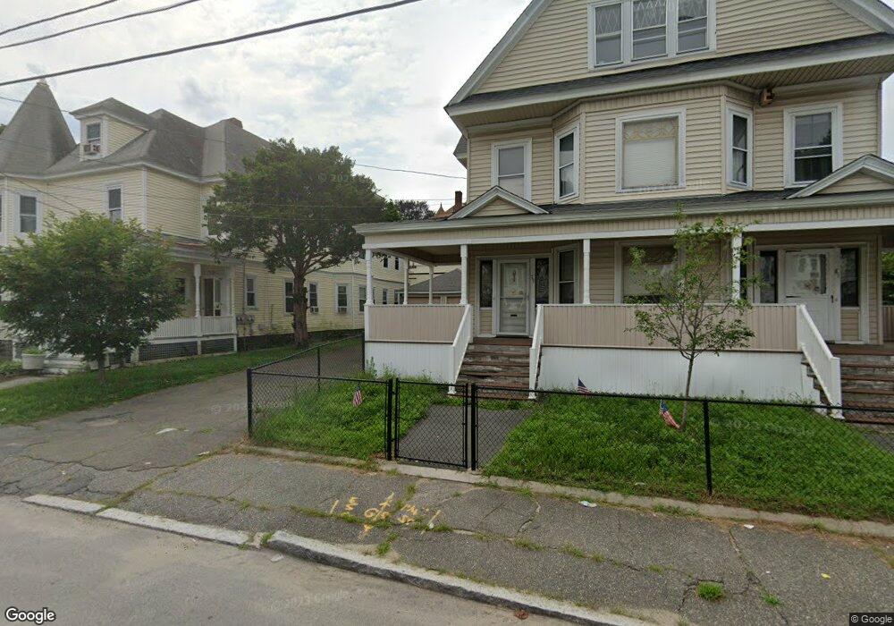 79 Saunders St unit 81, Lawrence, MA 01841 - photo 1