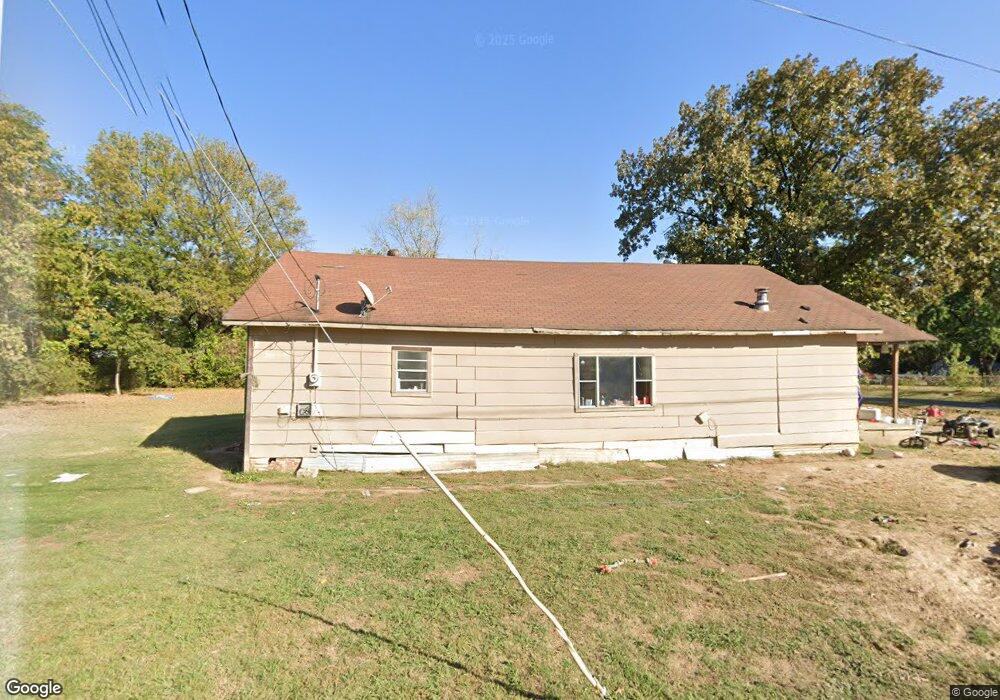 204 W 3rd St, Mulberry, AR 72947 - photo 1