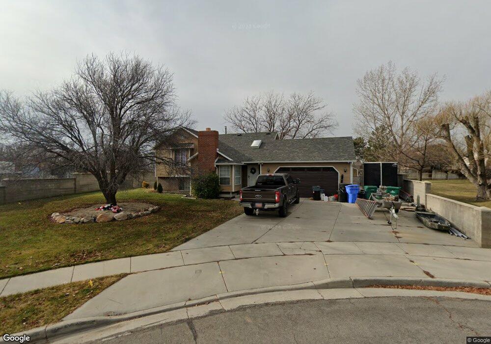 12726 S Bergen Cir, Riverton, UT 84065 - photo 1