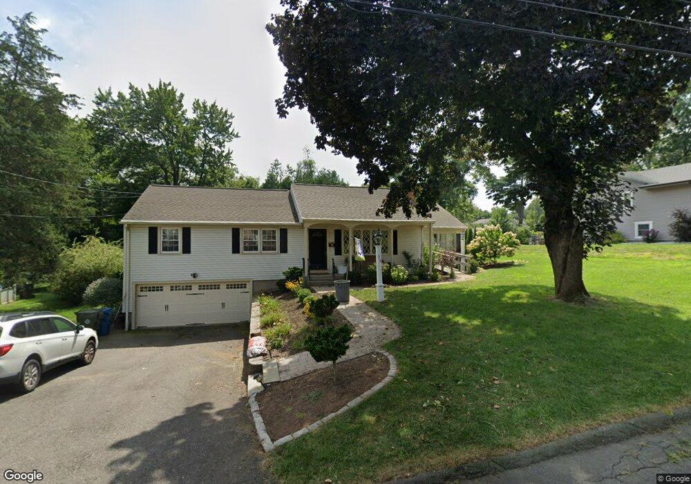 30 Butternut Ln, Berlin, CT 06037 - photo 1