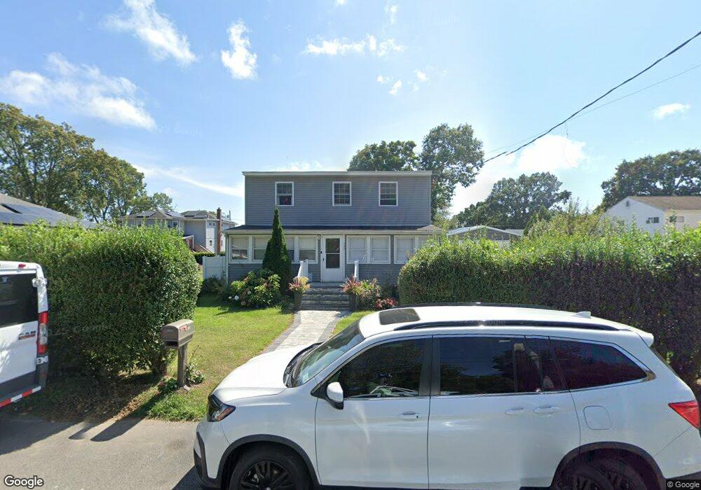 240 44th St, Copiague, NY 11726 - photo 1