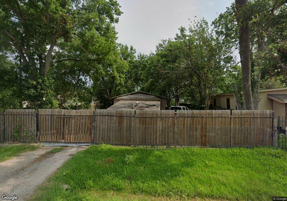 4427 Rosemary Ln, Houston, TX 77093 - photo 1