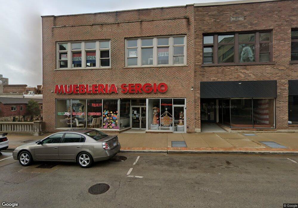 36 W Downer Place unit A, Aurora, IL 60506 - photo 1