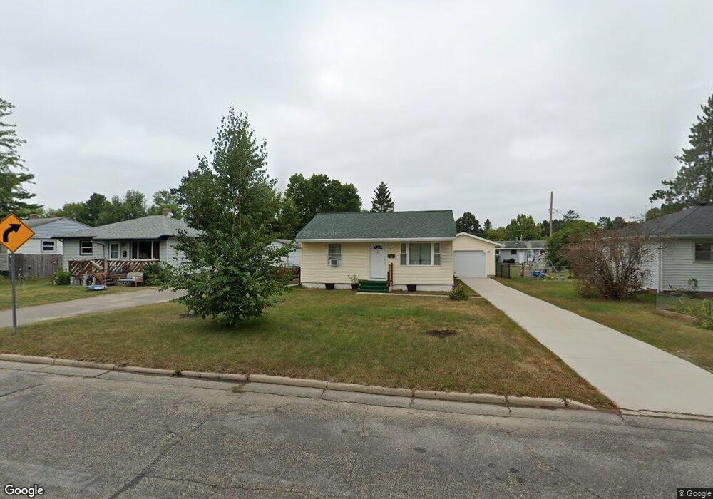 922 Clover Ln, Grand Rapids, MN 55744 - photo 1