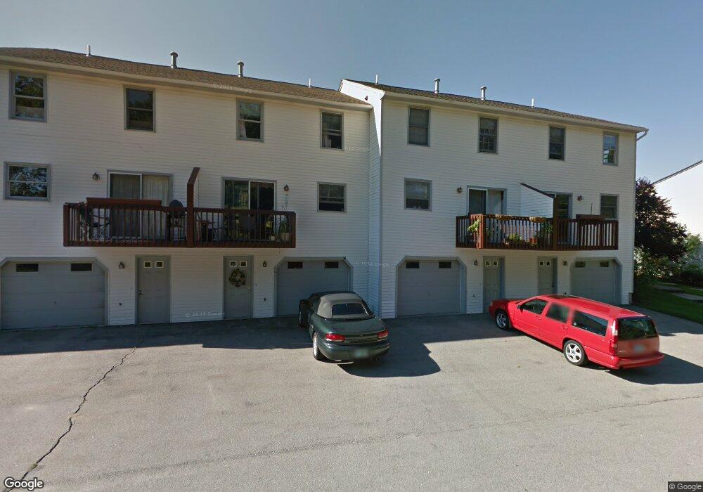 22 Lochmere Ln unit U375, Nashua, NH 03063 - photo 1