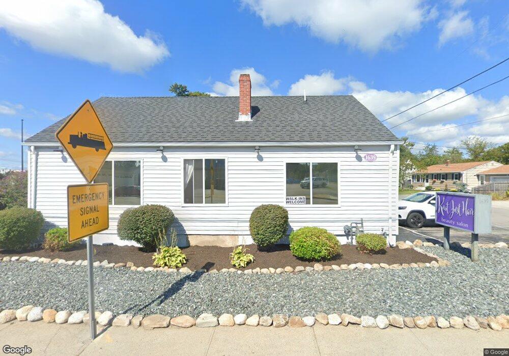 1639 Post Rd, Warwick, RI 02888 - photo 1