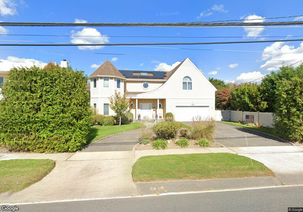1700 Park St, Atlantic Beach, NY 11509 - photo 1
