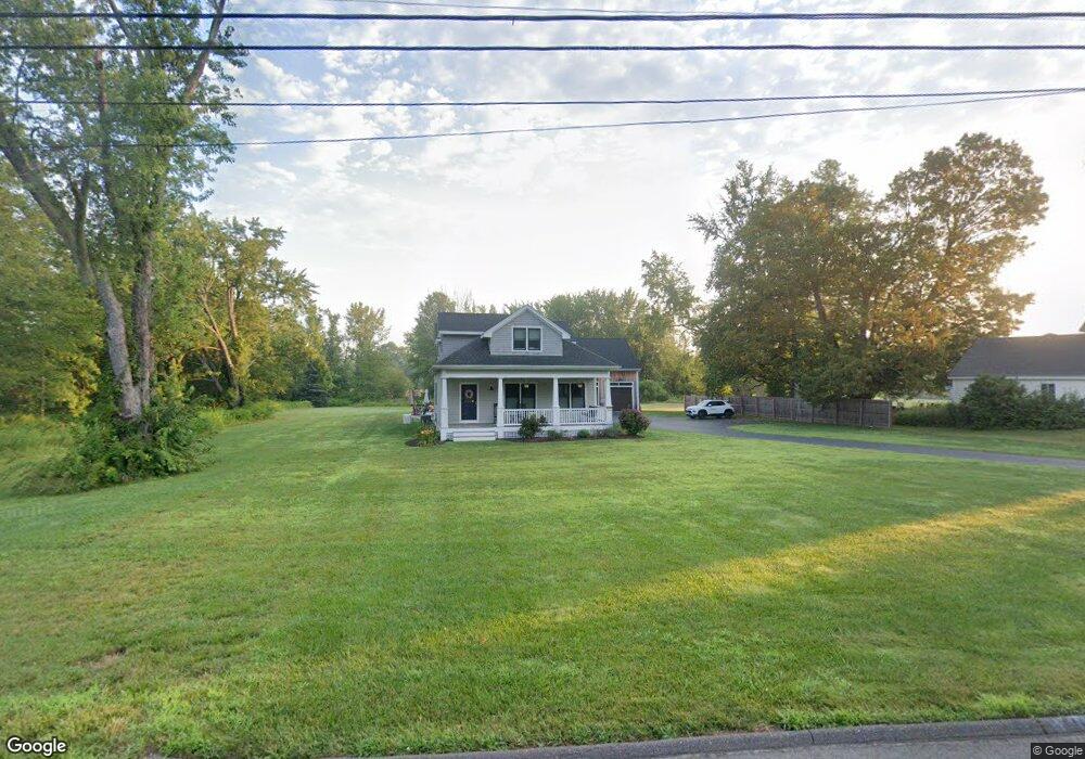 411 Mapleton Ave, Suffield, CT 06078 - photo 1