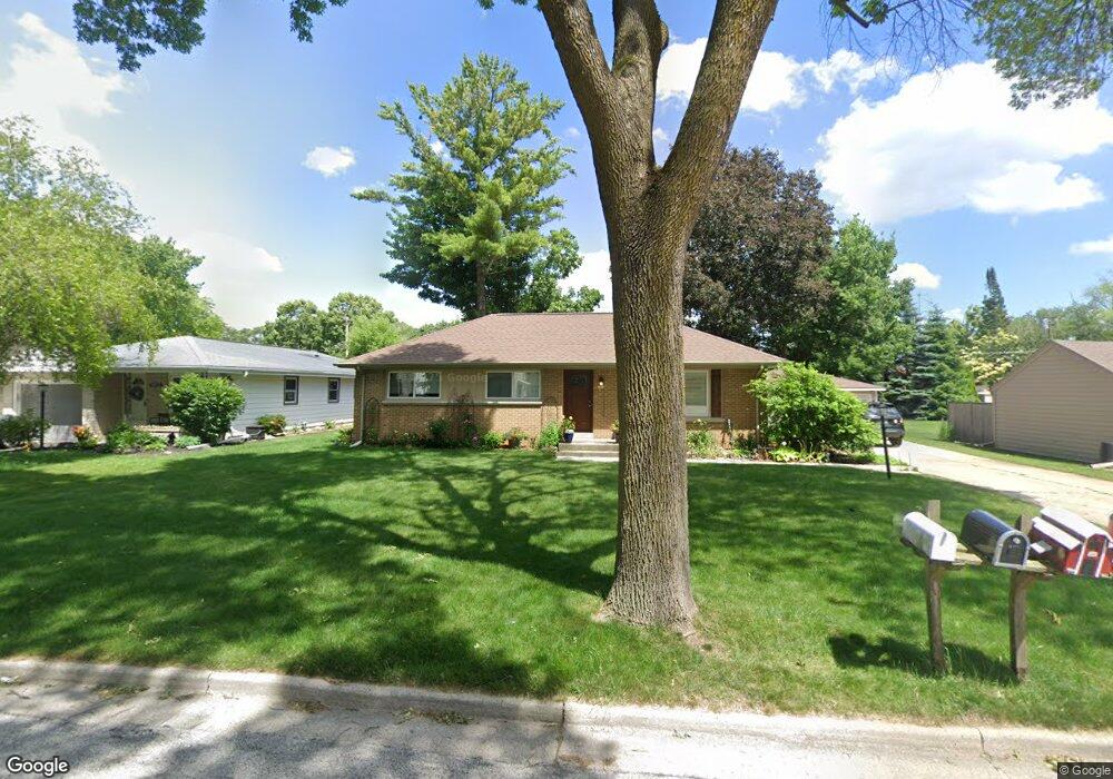 1804 N 117th St, Milwaukee, WI 53226 - photo 1