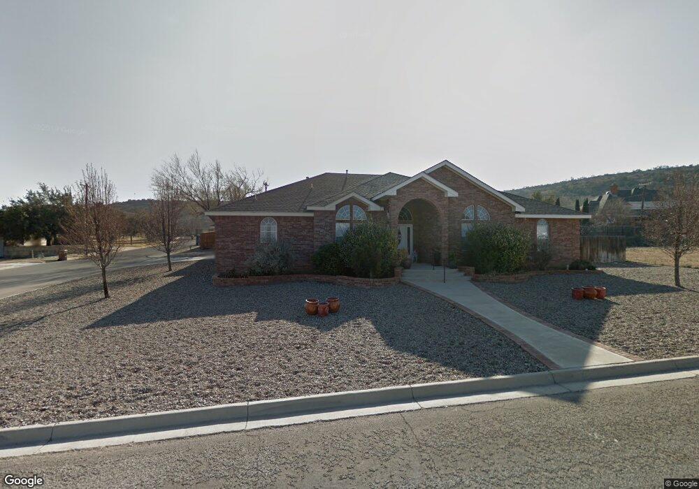 906 Caprock Dr, Big Spring, TX 79720 - photo 1