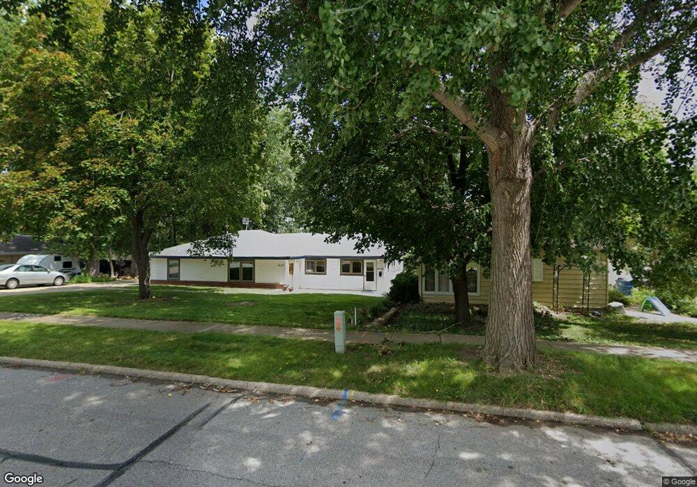 4135 54th St, Des Moines, IA 50310 - photo 1