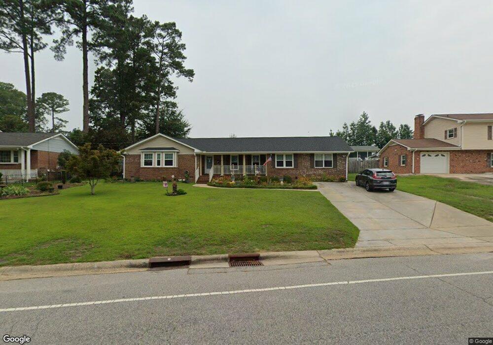 3110 Ravenhill Dr, Fayetteville, NC 28303 - photo 1