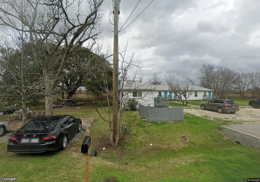 205 Lulac St, Alvin, TX 77511 - photo 1