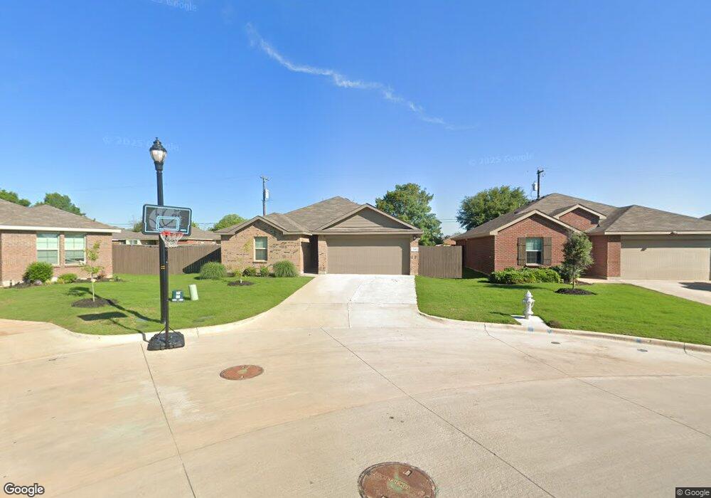 326 Seclusion Dr, Cleburne, TX 76033 - photo 1