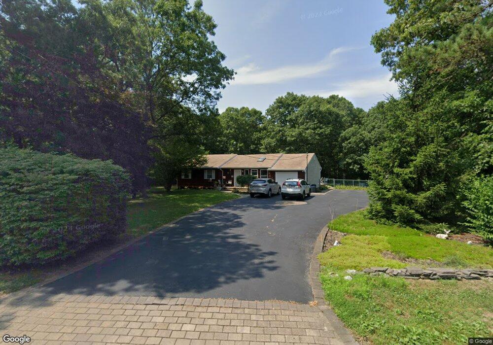 15 Country Rd, Medford, NY 11763 - photo 1