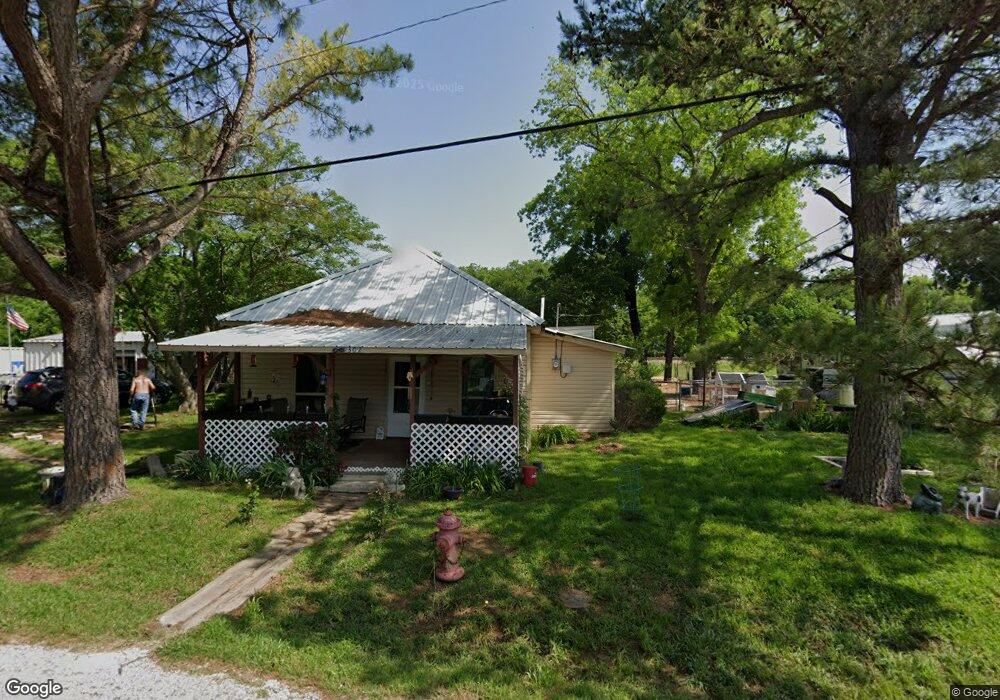 302 W Pecan St, Sadler, TX 76264 - photo 1