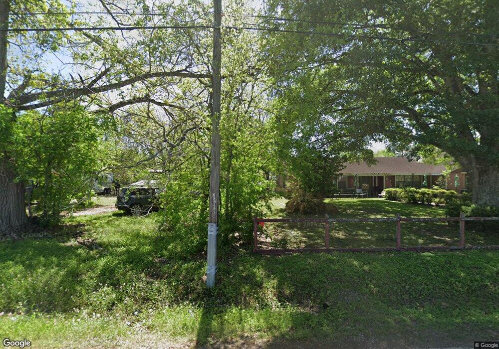 1216 Austin St, Bay City, TX 77414 - photo 1