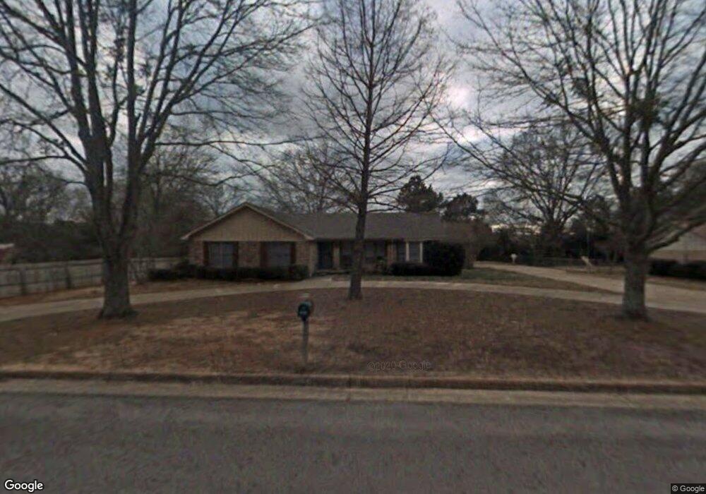 1811 Circle Dr, Tyler, TX 75703 - photo 1
