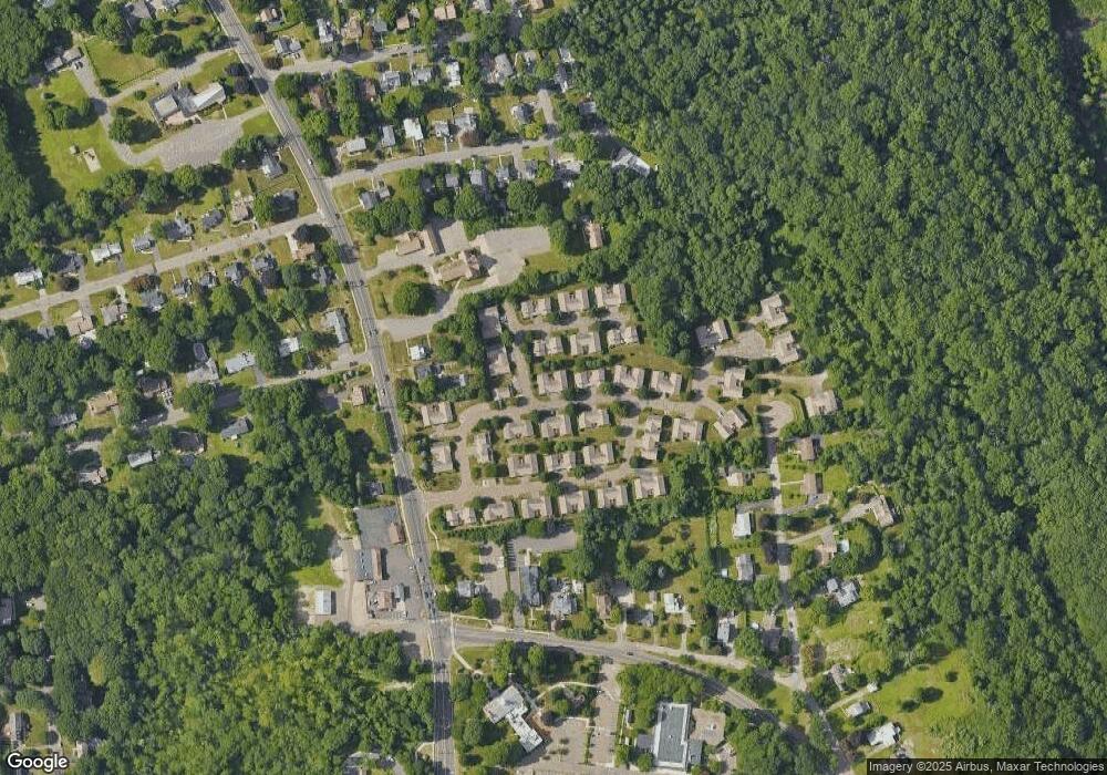 37 Cider Mill Ln, Trumbull, CT 06611 - photo 1