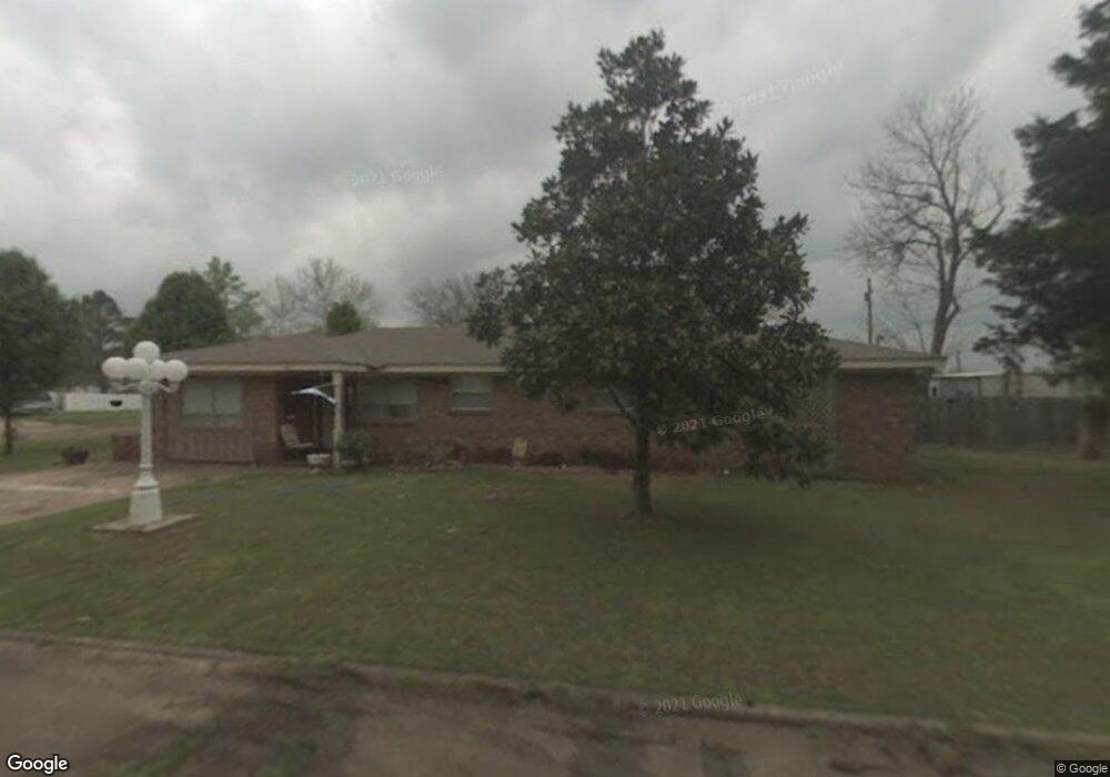 1201 Cardinal Rd, Hugo, OK 74743 - photo 1