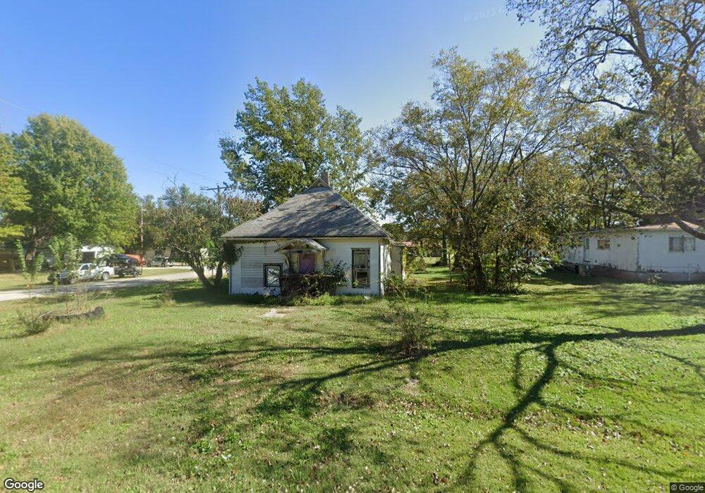 402 Montgomery, Longton, KS 67352 - photo 1